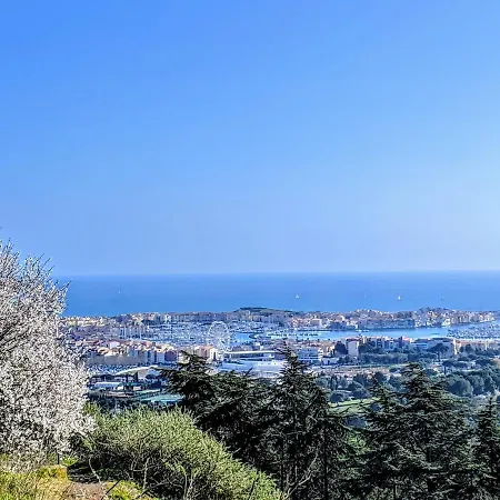 Cap D T4 Duplex Center Port Private Parking Wifi Air Conditioning Agde