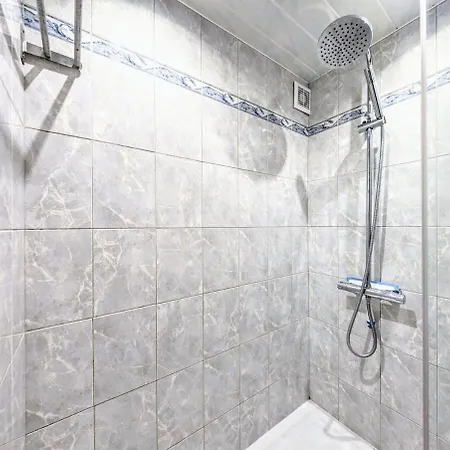 Apartment Cap D T4 Duplex Center Port Private Parking Wifi Air Conditioning