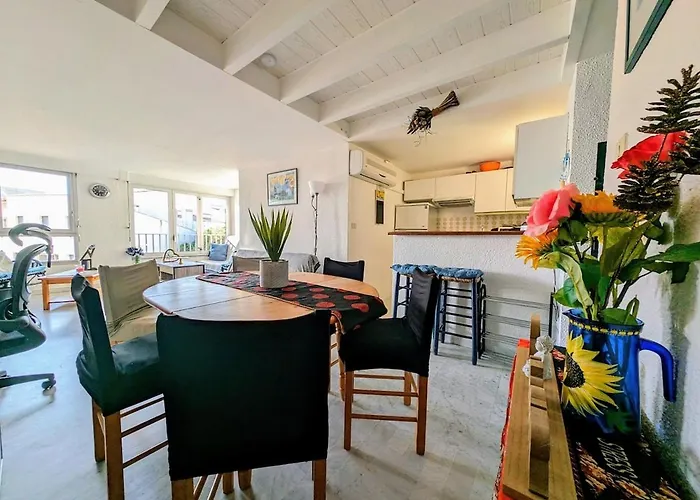 Apartamento Cap D T4 Duplex Center Port Private Parking Wifi Air Conditioning *