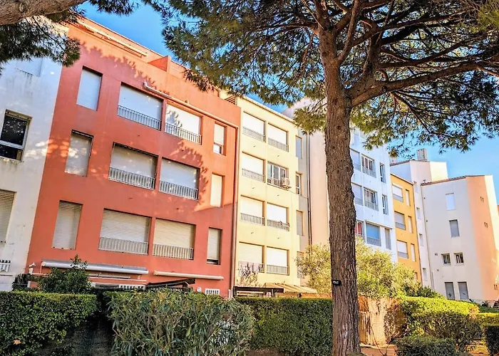 Cap D T4 Duplex Center Port Private Parking Wifi Air Conditioning Agde