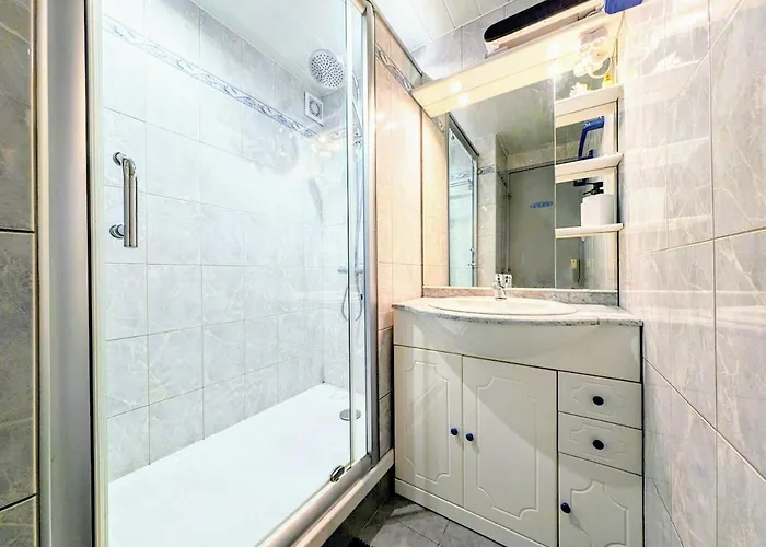 Cap D T4 Duplex Center Port Private Parking Wifi Air Conditioning *