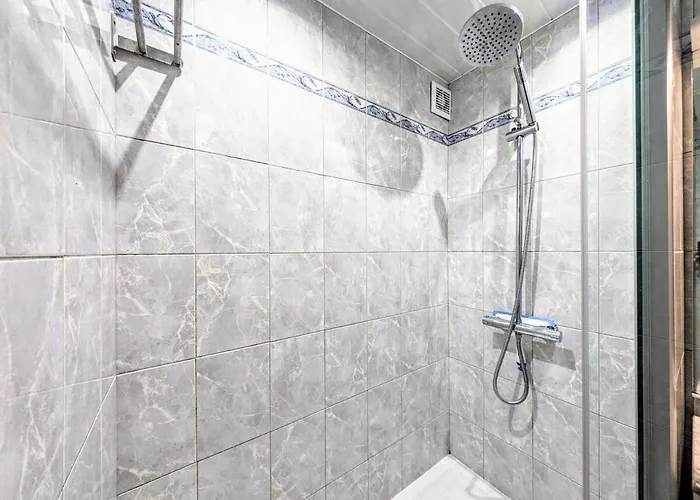 Appartamento Cap D T4 Duplex Center Port Private Parking Wifi Air Conditioning