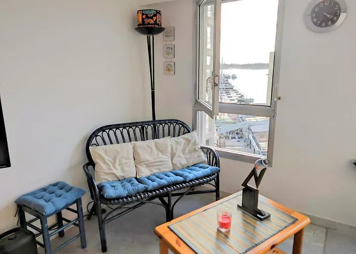 Cap D T4 Duplex Center Port Private Parking Wifi Air Conditioning * Agde