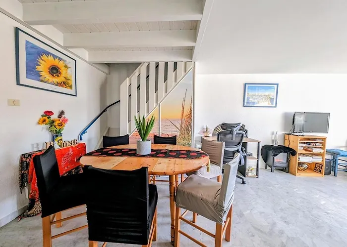 Cap D T4 Duplex Center Port Private Parking Wifi Air Conditioning